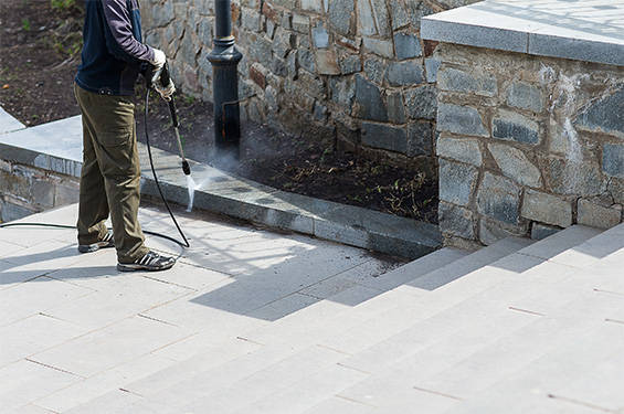 Expert professional pressure washing